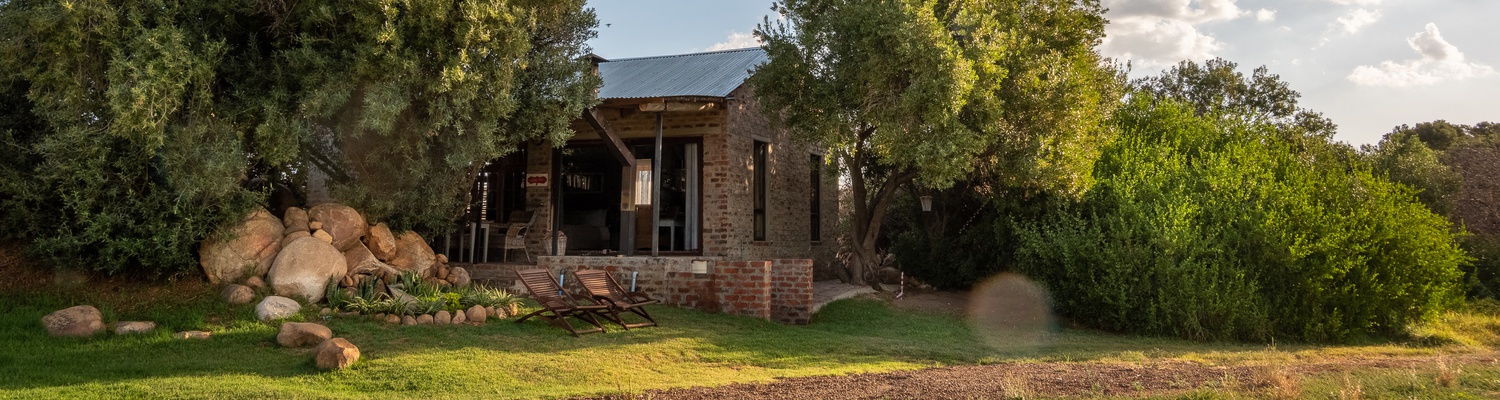 Bergsicht, Lady Red Cottage, Western Cape hot tub accommodation, self-catering